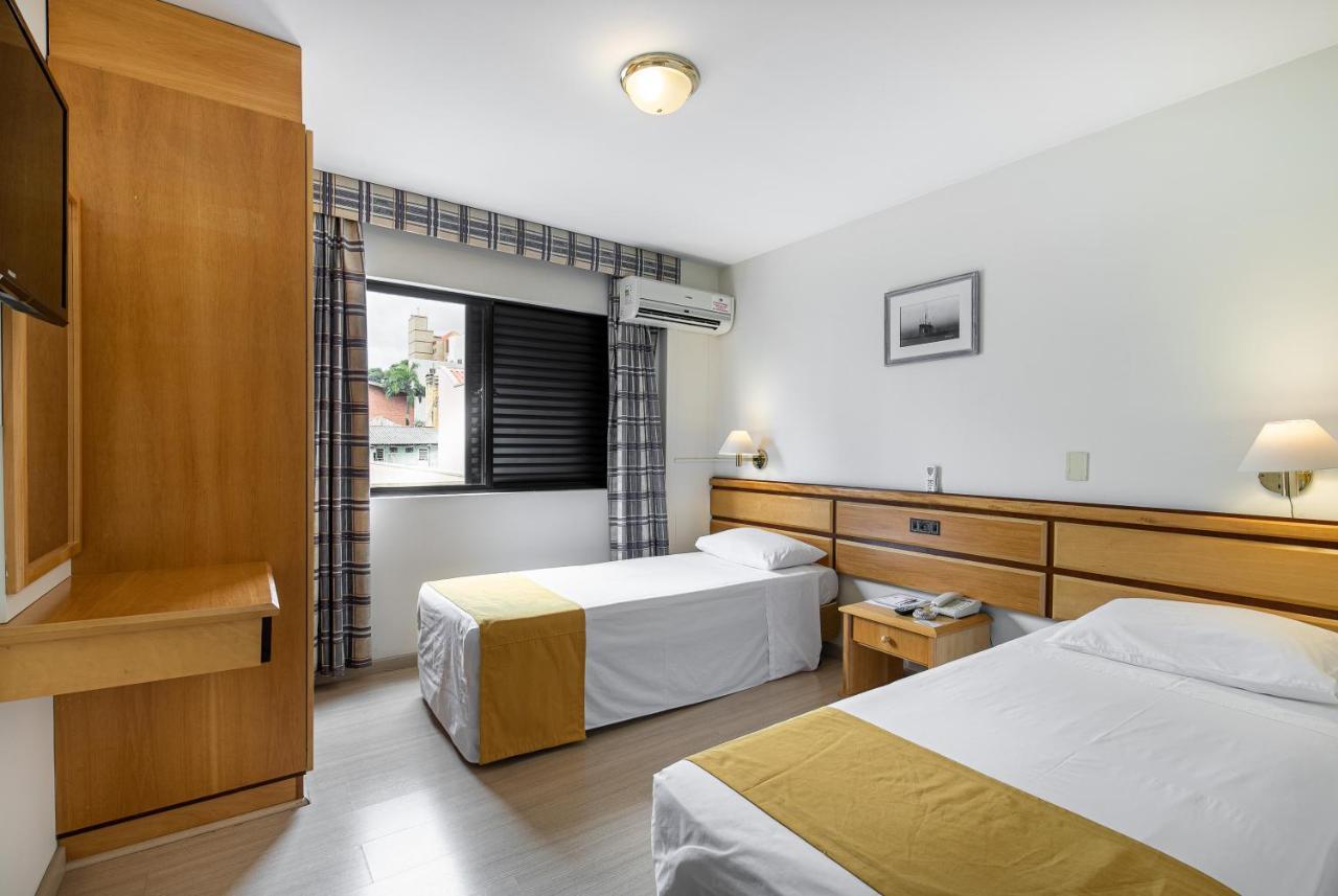 Hotel Flat Petras Residence Curitiba Extérieur photo